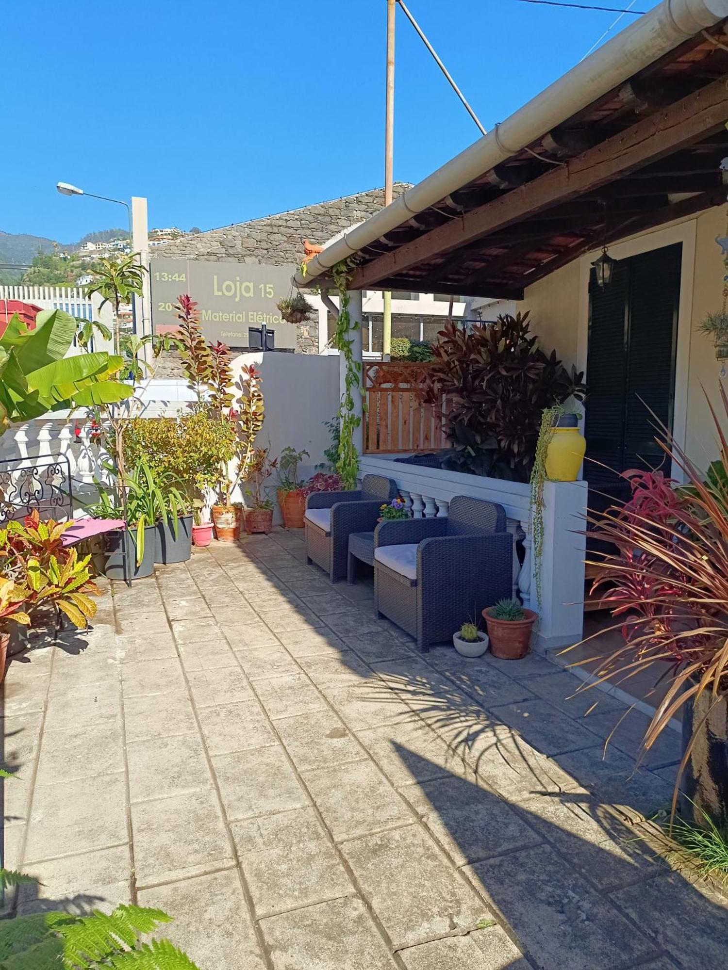 Home & Flower - Private Bedrooms Funchal Exterior foto