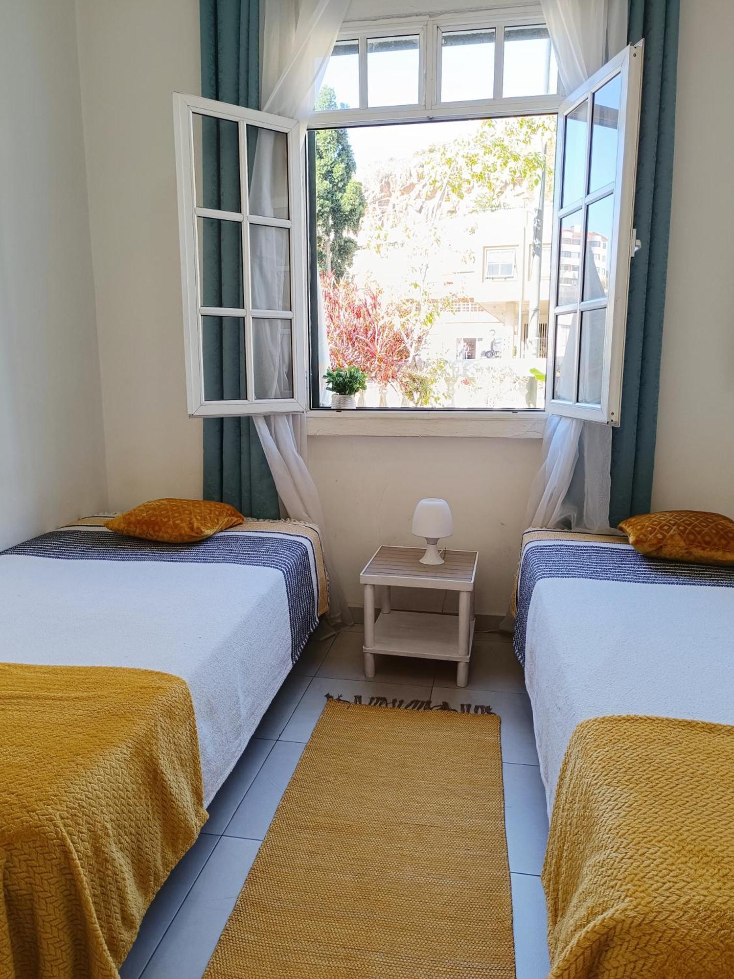 Home & Flower - Private Bedrooms Funchal Habitación foto